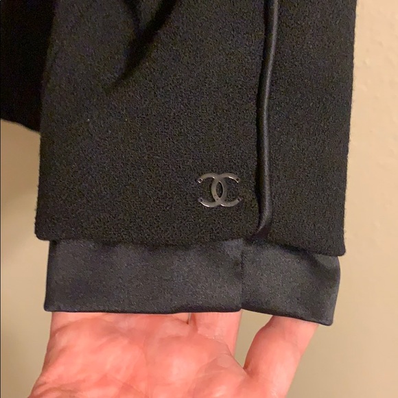 CHANEL black blazer size 40/6 gorgeous - Picture 4 of 7